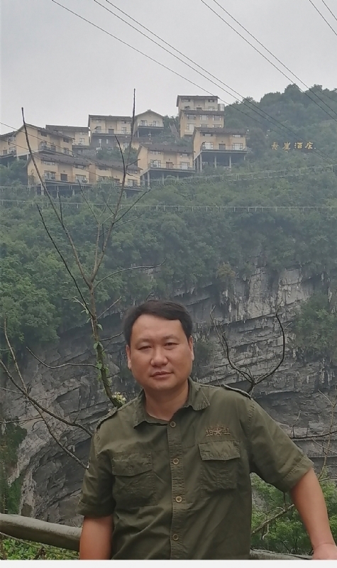 迷彩人生的第一张照片--忻城中老年相亲网